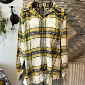 American Eagle Boyfriend Fit Plaid Flannel Shirt